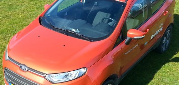 Los spoilers mejoran el rendimiento del automóvil